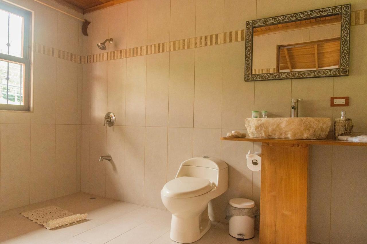 Ciudad Cariari Luna Inn B&B מראה חיצוני תמונה