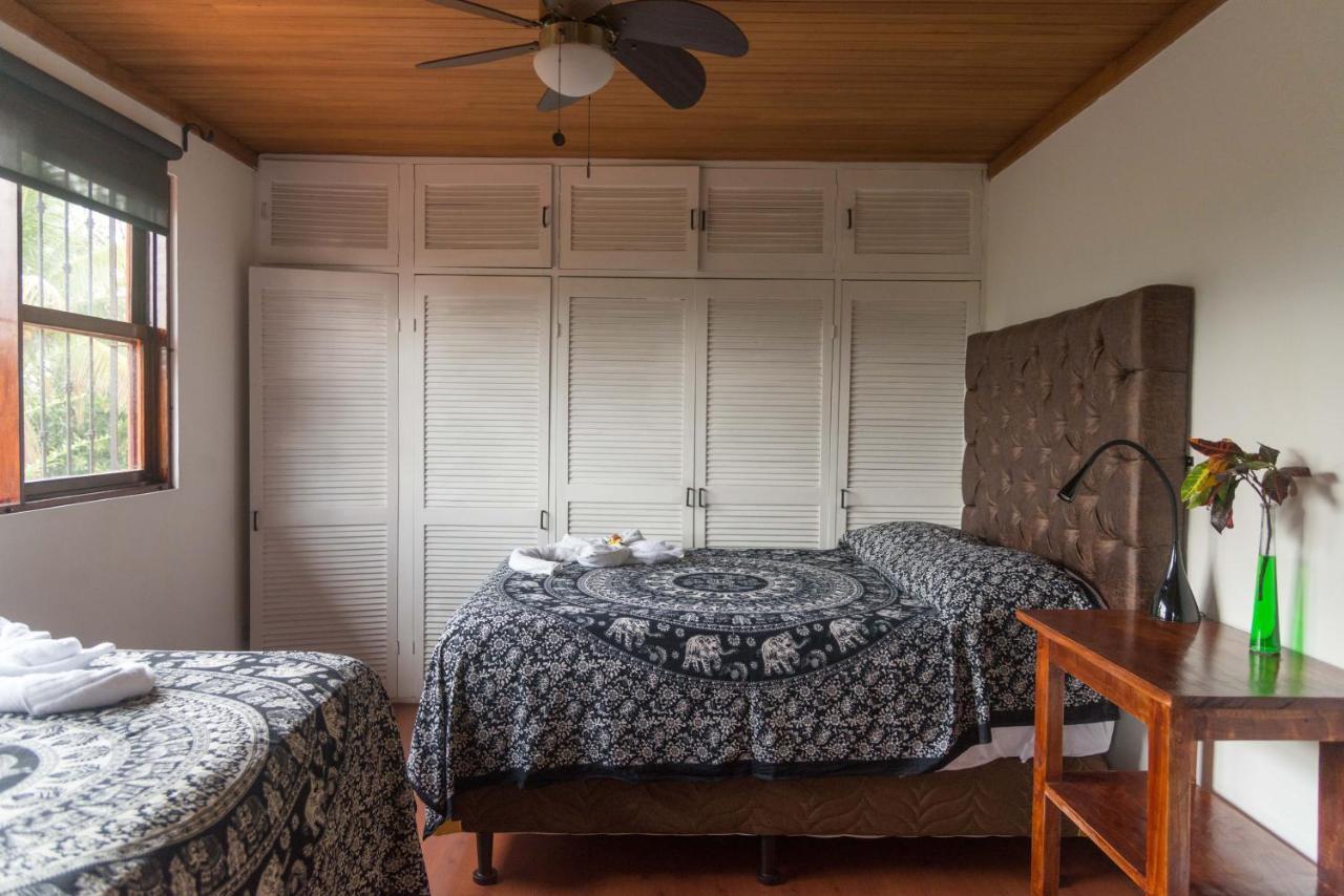 Ciudad Cariari Luna Inn B&B מראה חיצוני תמונה