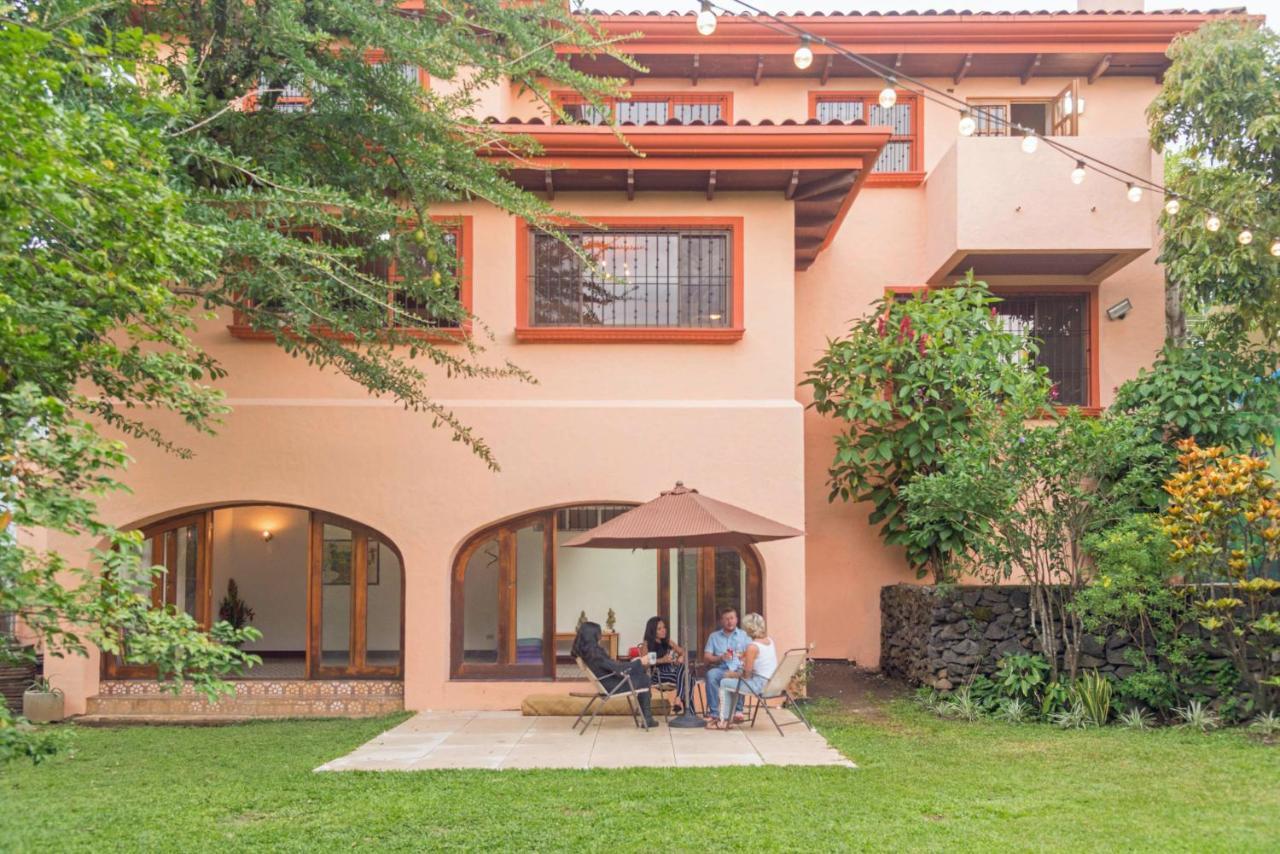 Ciudad Cariari Luna Inn B&B מראה חיצוני תמונה