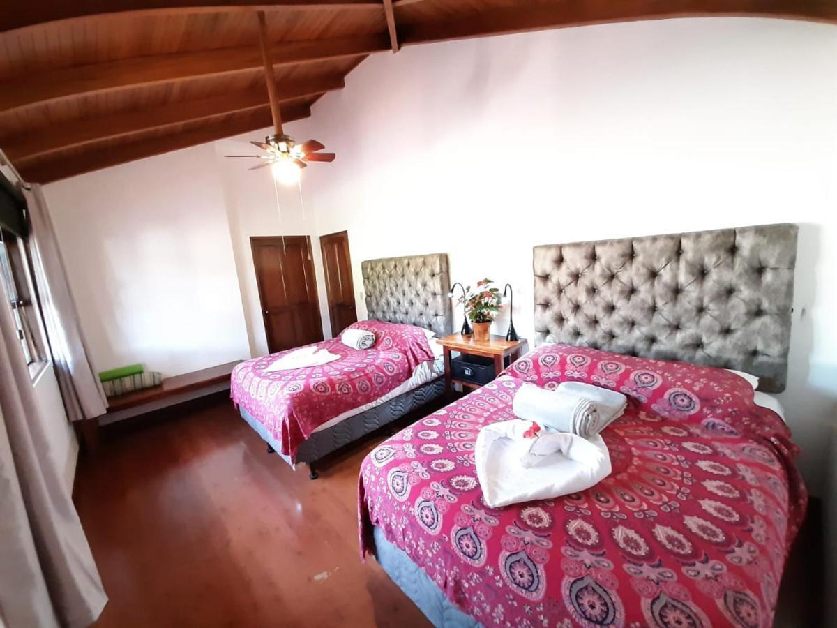Ciudad Cariari Luna Inn B&B מראה חיצוני תמונה